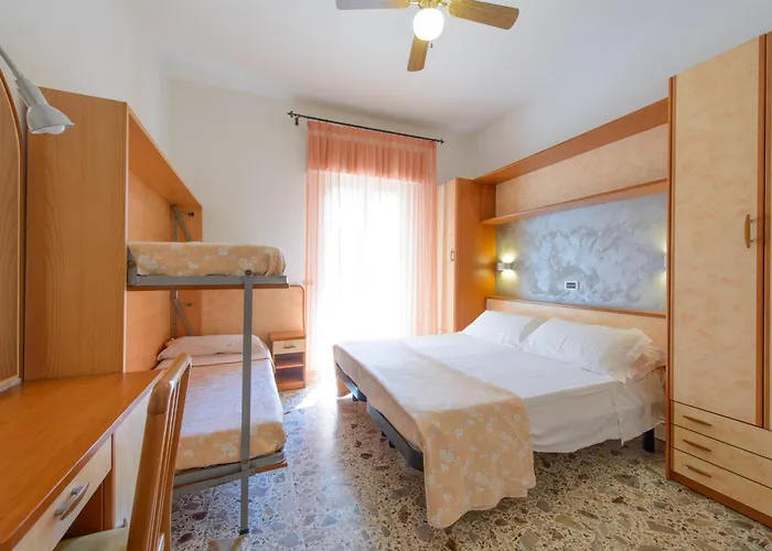 Hotel Sandra
